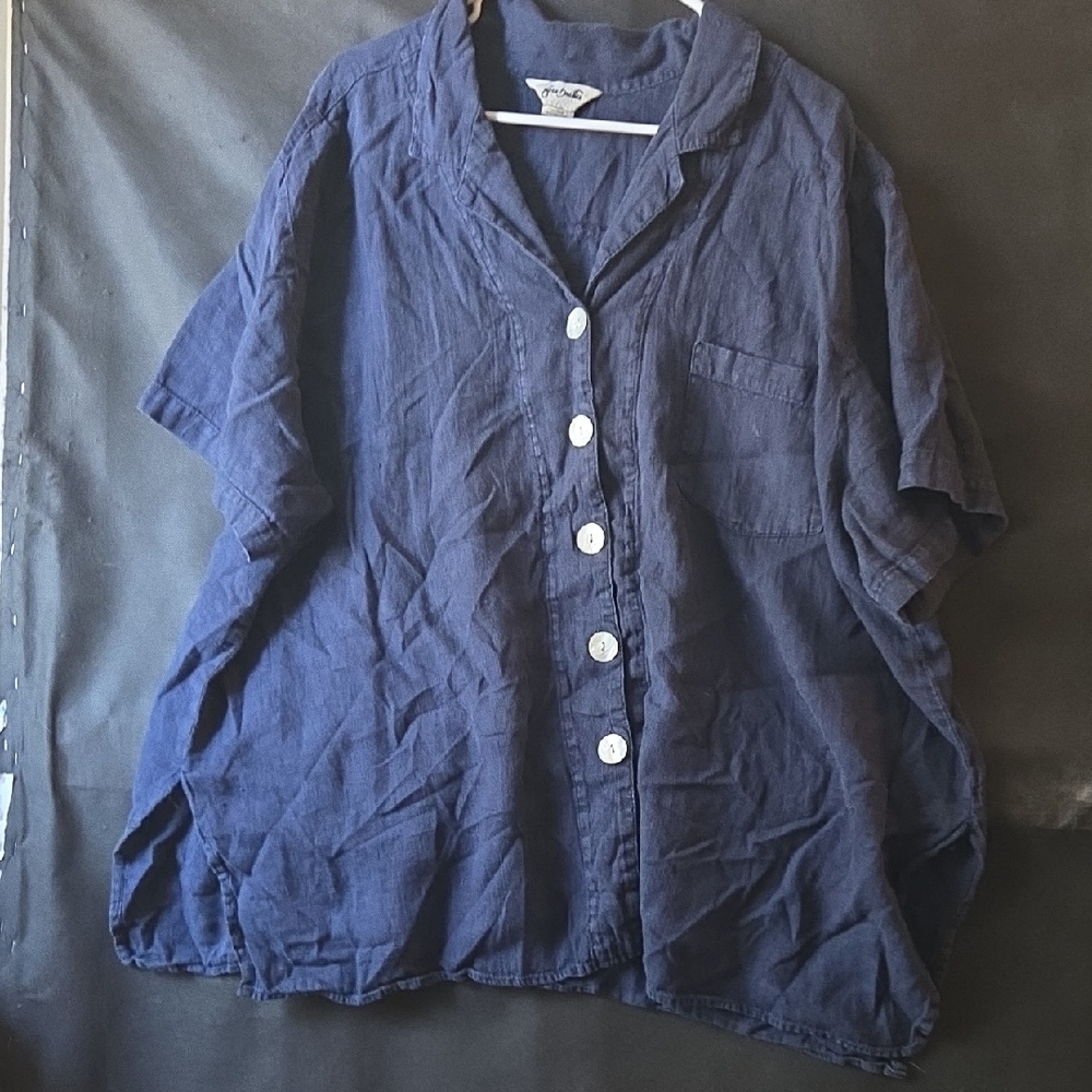 Abalone Buttons Dark Blue Shirt